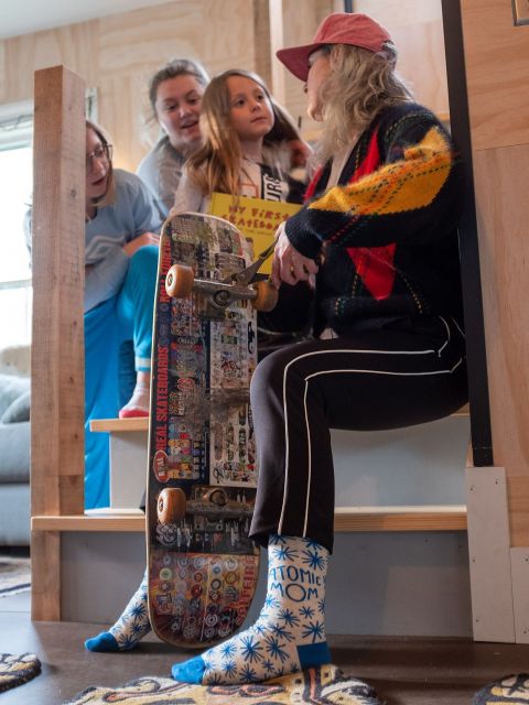 Image of Atomic Mom W-Crew Socks