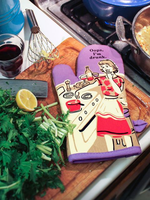 Oops,I'am Drunk Oven Mitt