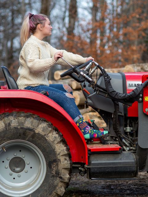 Image of I'm A Delicate Fucking Flower W-Crew Socks