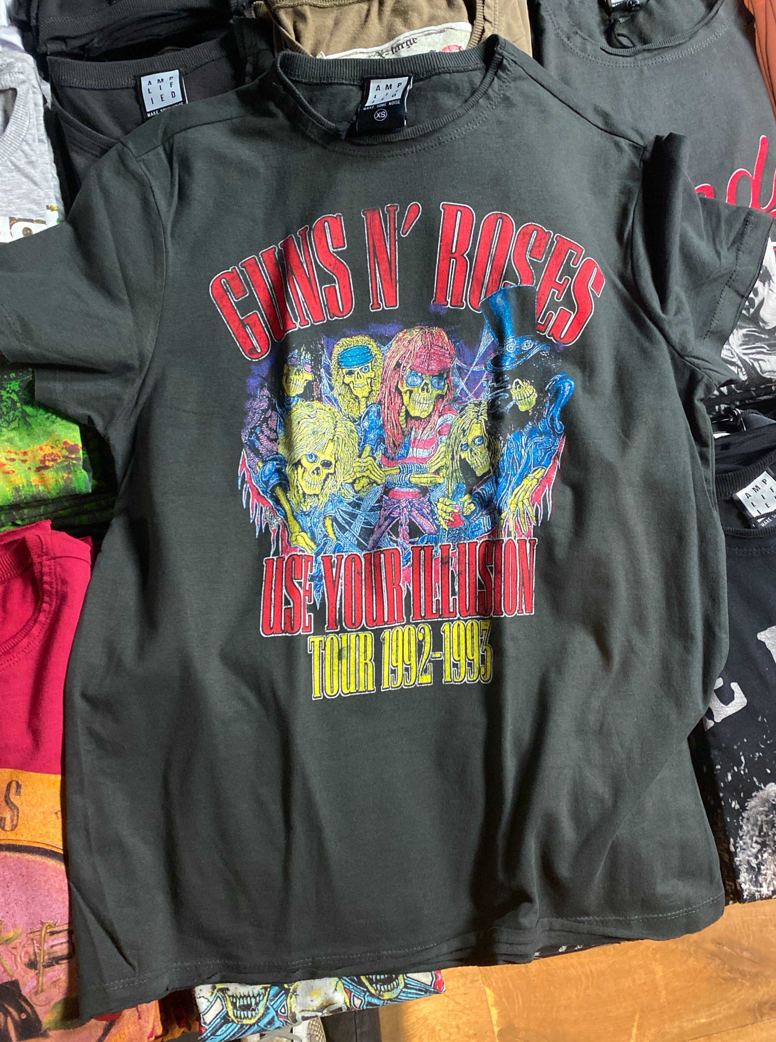 Image of Guns 'n' Roses Use Your Illusion Amplified Men's T-shirt