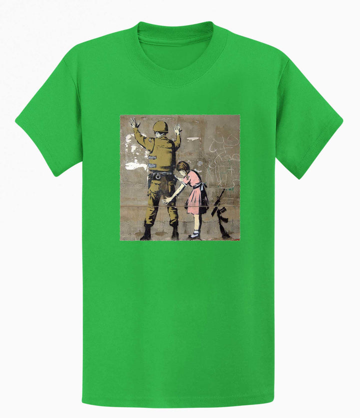 Banksy T-shirt - Girl and a Soldier