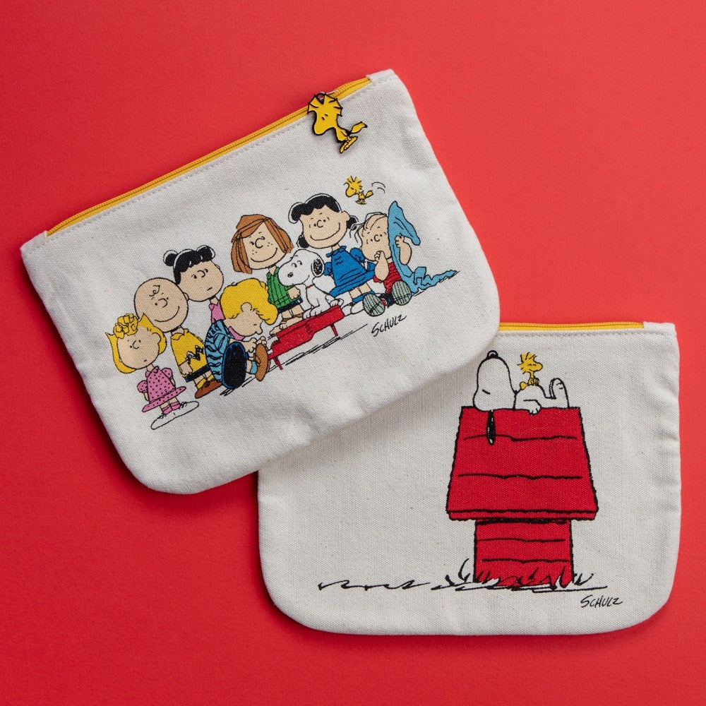Image of SNOOPY & GANG & HOUSE POUCH