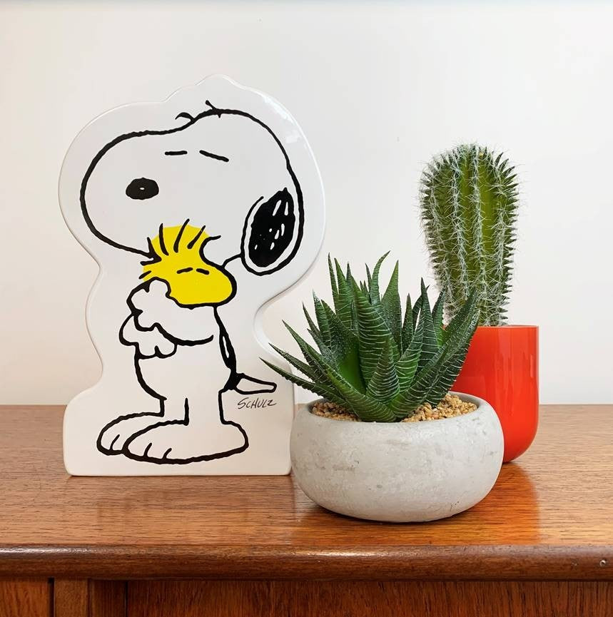 Image of SNOOPY HUG MONEY BOX - LARGE