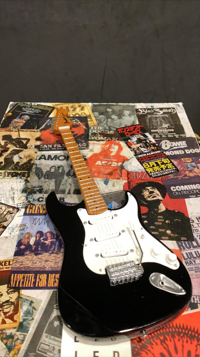 Stratocaster Black Miniature Guitar