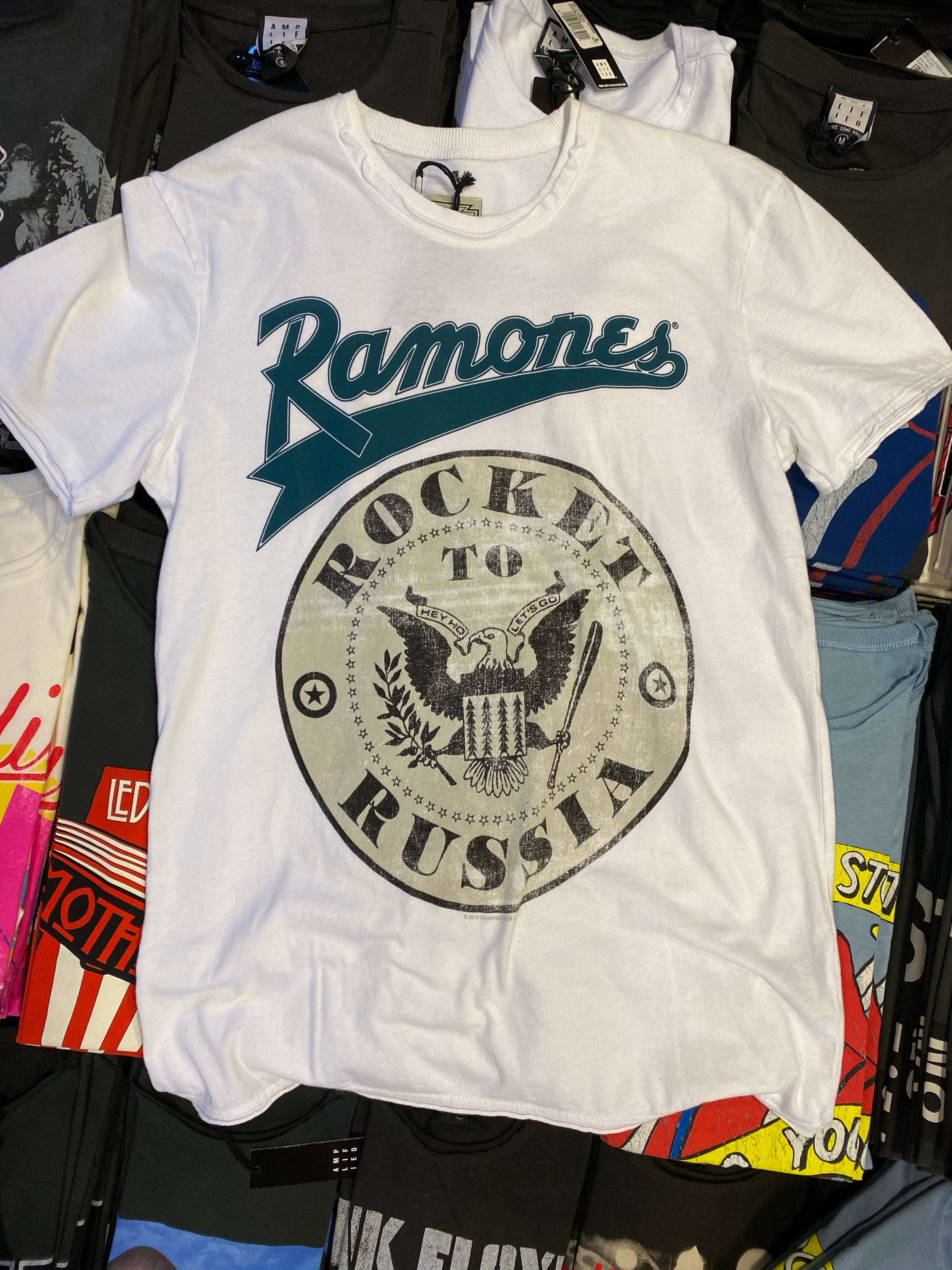 Image of Ramones Men’s Amplified T-Shirt