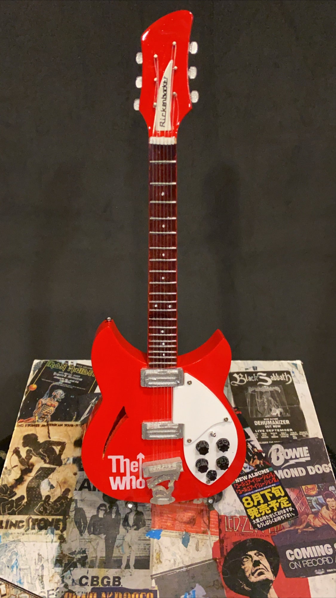 Image of The Who Pete Townshend Miniature Guitar