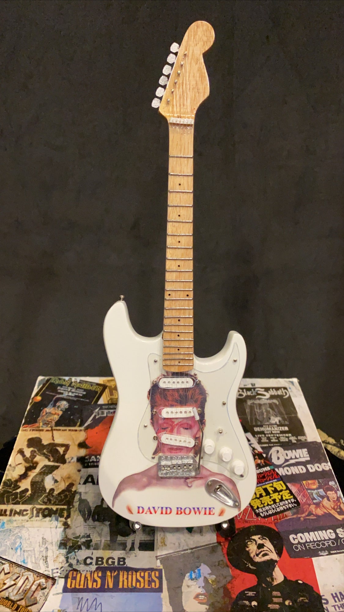 Image of Miniature Guitar - David Bowie Stratocaster
