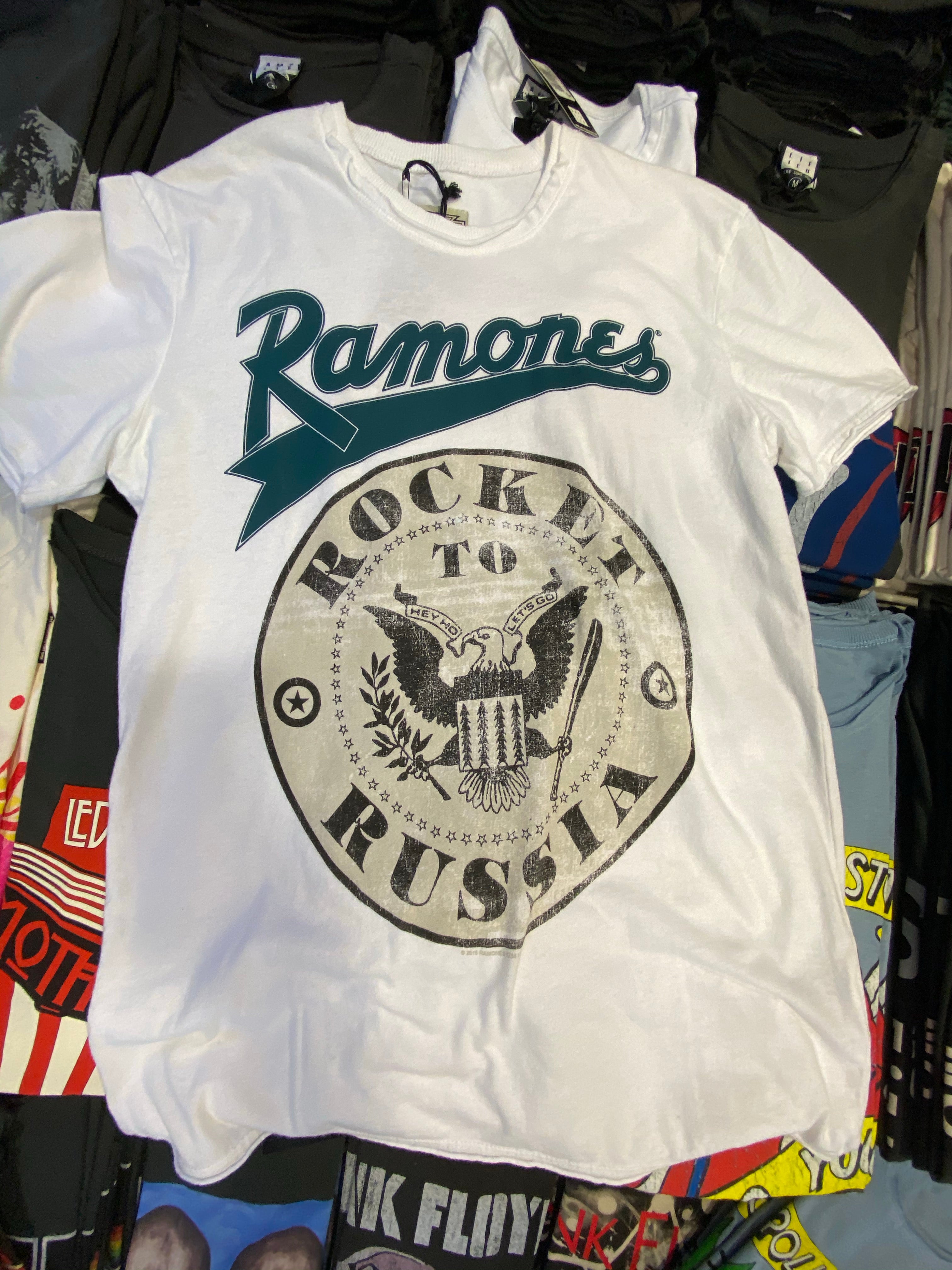 Image of Ramones Men’s Amplified T-Shirt