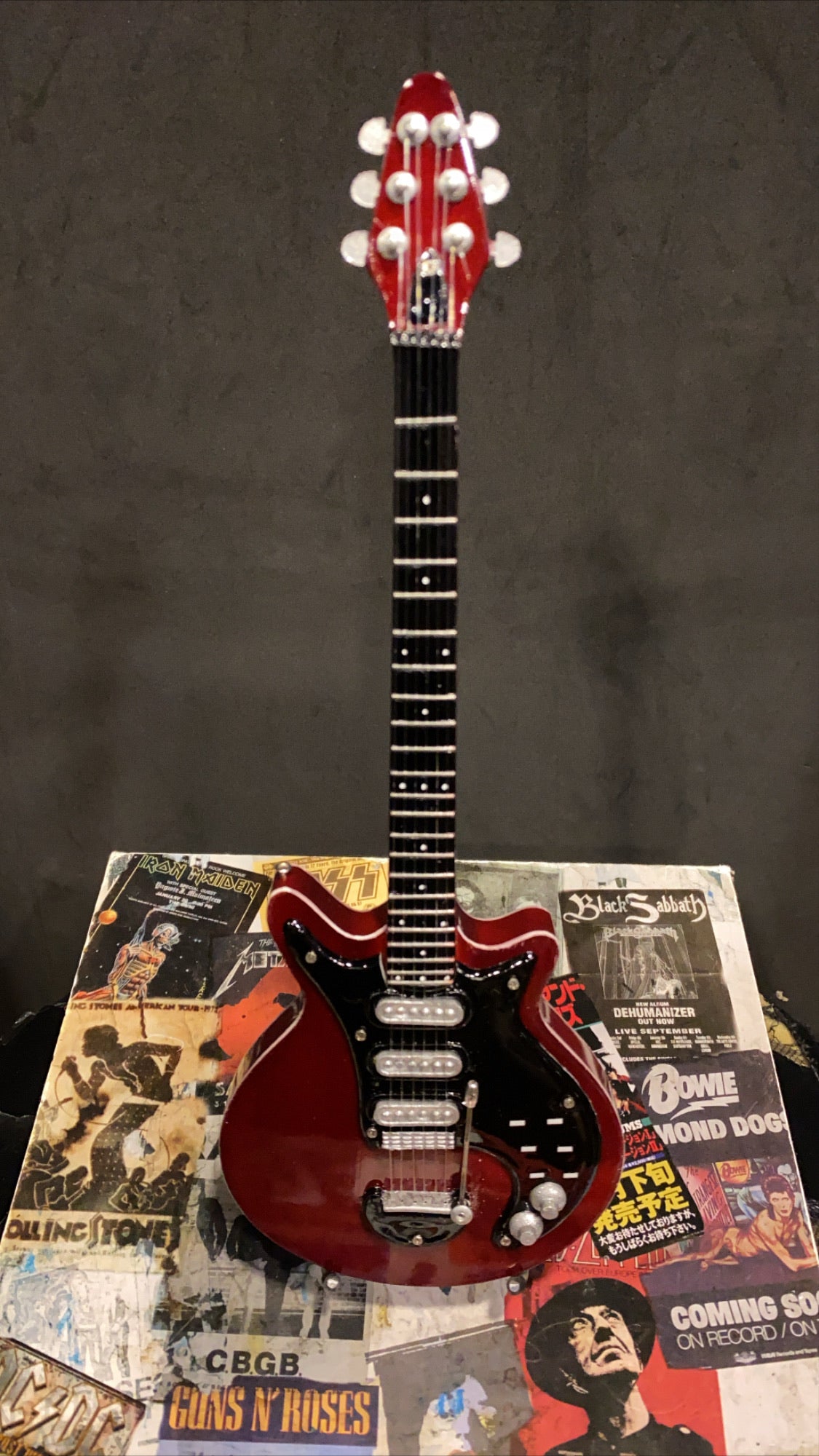 Image of Queen Brian May Miniature Guitar